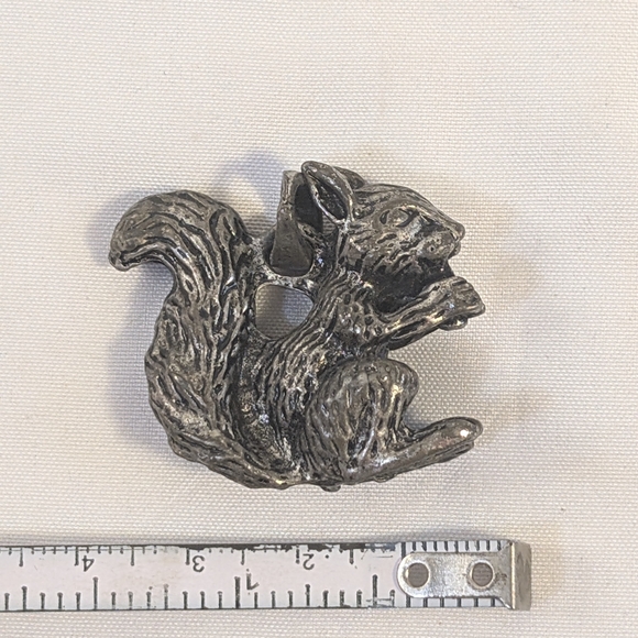Silver Squirrel Pendant - Picture 8 of 8